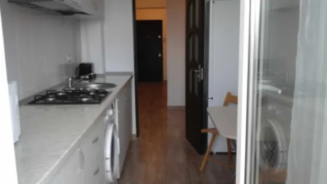 Proprietar -Vând apartament spațios la mare
