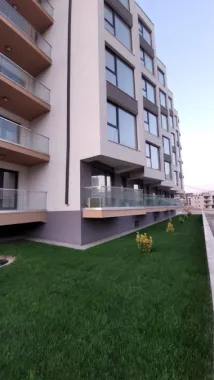 Apartament 2 camere-piscina cu pool bar Mamaia Nord