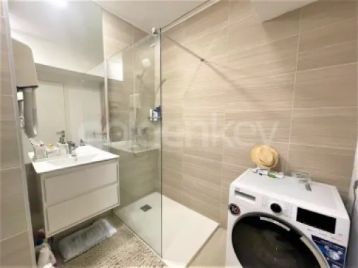 Proprietar vând Apartament 2 camere lângă plaja