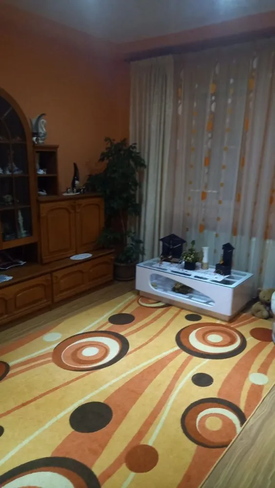 Ag EUROPA vinde casa individuala 4 cam 8 ari zona TITULESCU.