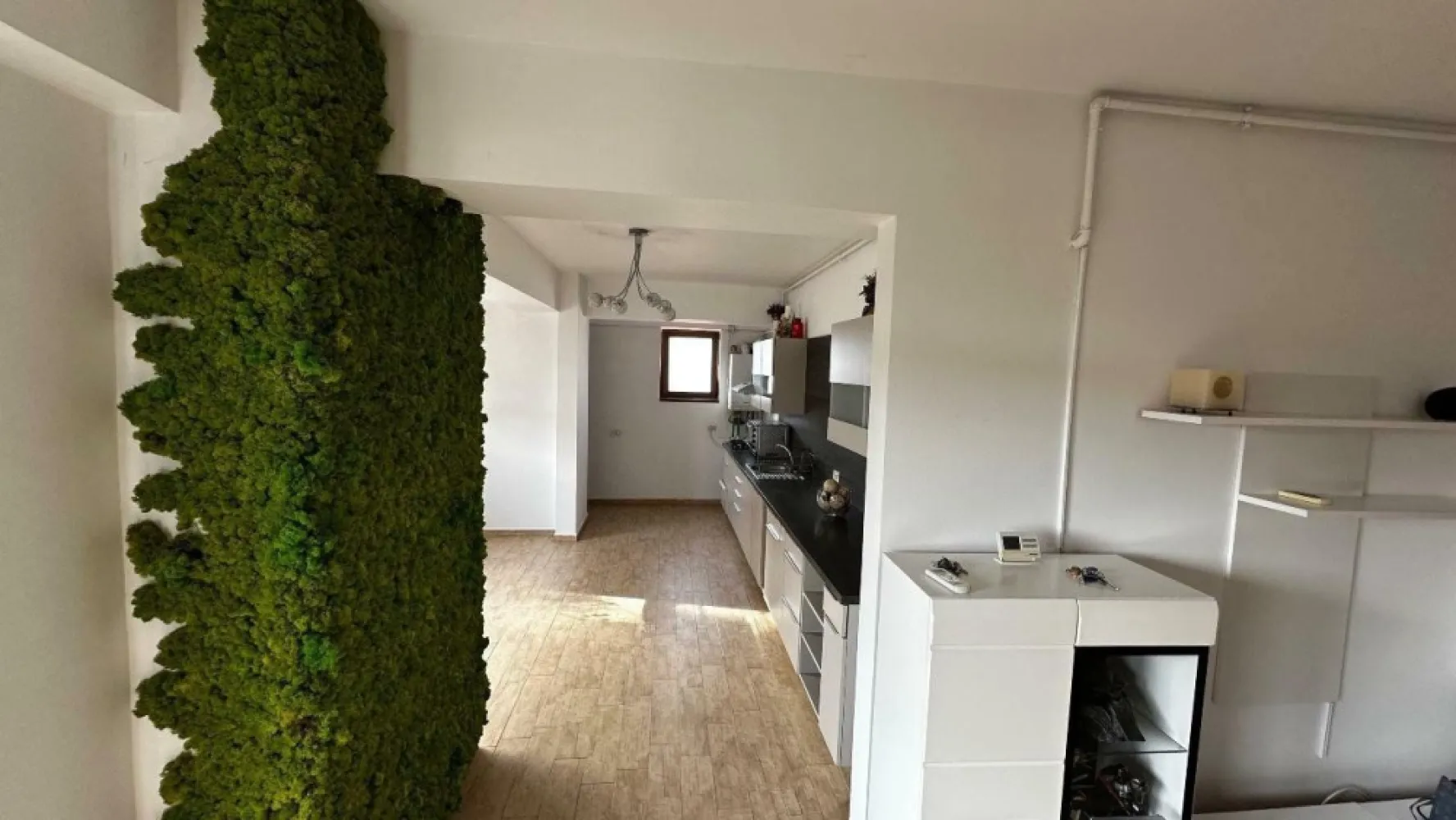 Apartament Damaroaia 3 camere 101 utili parcare subteran+Boxa Direct Proprietar