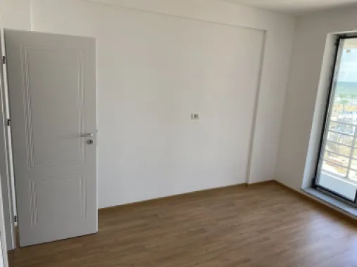 Ag. Eu. vinde Ap. 2 Cam 63 mp Et. 1 Constanta-Mamaia Nord