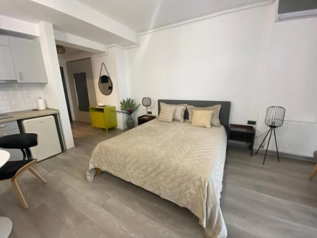 Oferta promo! 2 Cam 90 mp Casa del Mar Mamaia Nord zona cluburi ,langa plaja