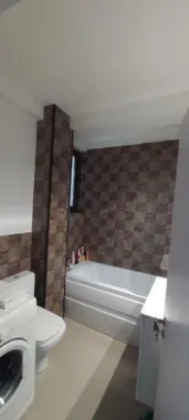 Apartament 2 cam. 45 mp utili et. 4/5 An 2017 Mamaia nord aproape de plaja