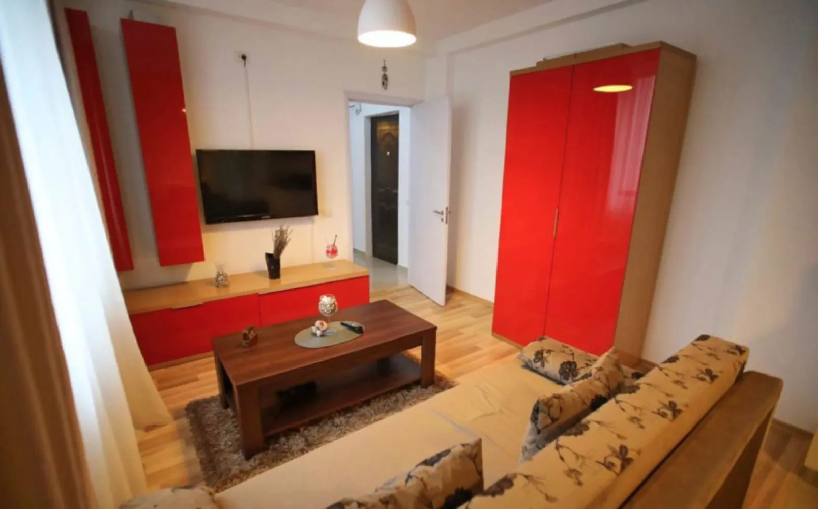 Apartament 2 cam. 45 mp utili et. 4/5 An 2017 Mamaia nord aproape de plaja