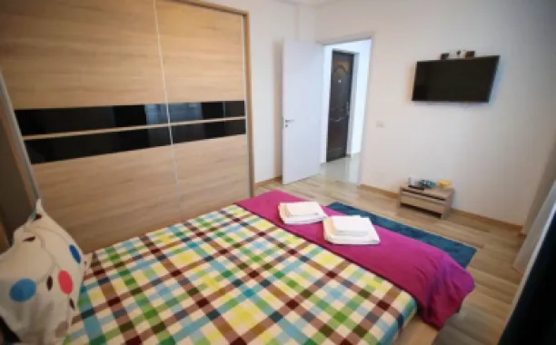 Apartament 2 cam. 45 mp utili et. 4/5 An 2017 Mamaia nord aproape de plaja