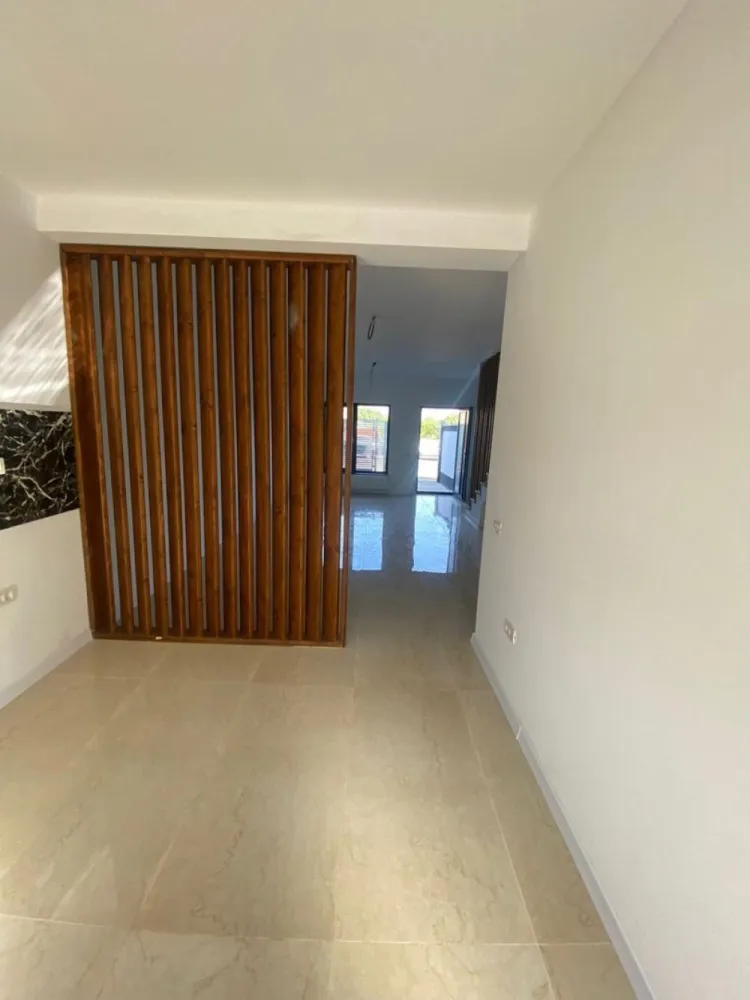 Duplex de vânzare 110 MP An. 2023 in Com Lumina Constanta - Duplex modern de vânzare in Com Lumina la strada principala, 110 mp utili, finalizat la cheie, racordat la toate utilitățile.