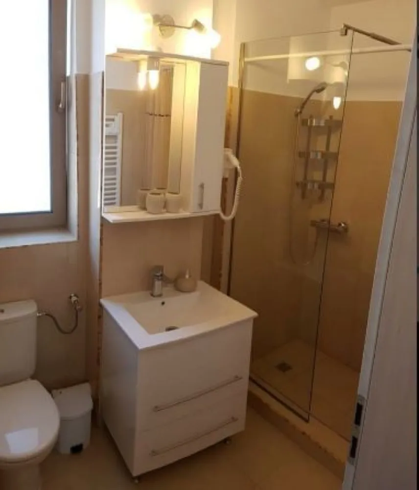 Studio de vanzare 40 mp Et. 3/4 Mamaia nord Twin Rezidence aproape de plaja