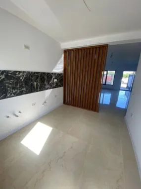 Duplex de vânzare 110 MP An. 2023 in Com Lumina Constanta