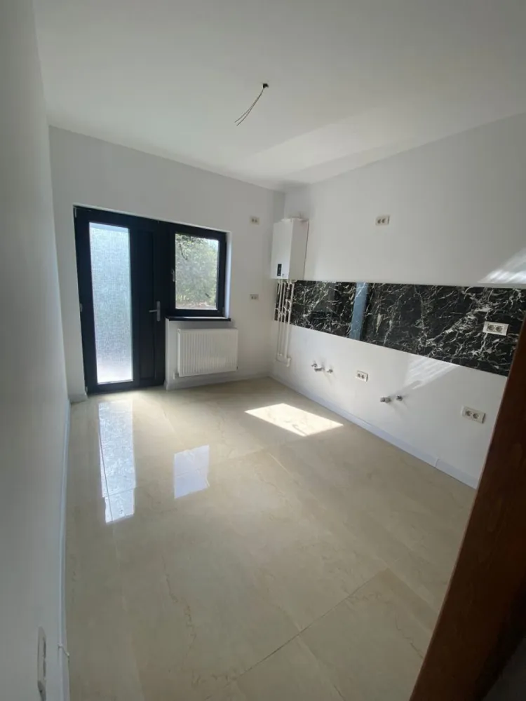 Duplex de vânzare 110 MP An. 2023 in Com Lumina Constanta