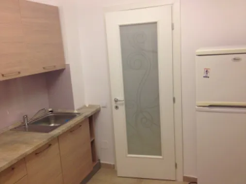 Particular inchiriez apartament Stefan cel Mare (spitalul de urgenta floreasca)