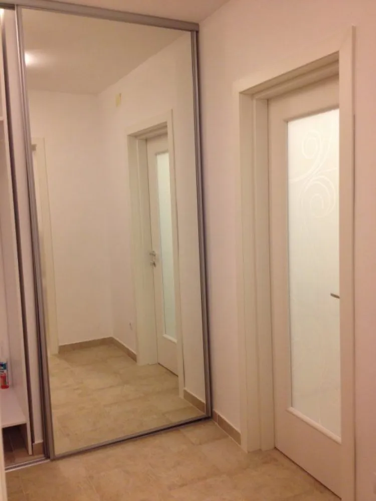 Particular inchiriez apartament Stefan cel Mare (spitalul de urgenta floreasca)