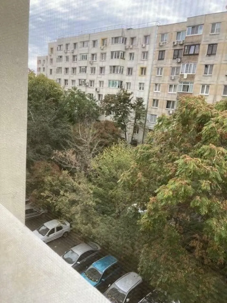 Particular inchiriez apartament Stefan cel Mare (spitalul de urgenta floreasca)