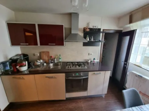 Proprietar vanzare apartament trei camere mobilat/utilat Calea Calarasi, sect 3