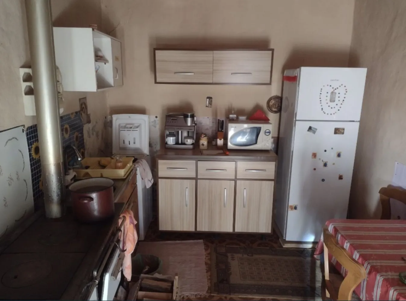 Vand urgent Casa (Boghis SM) sau schimb cu aprtament