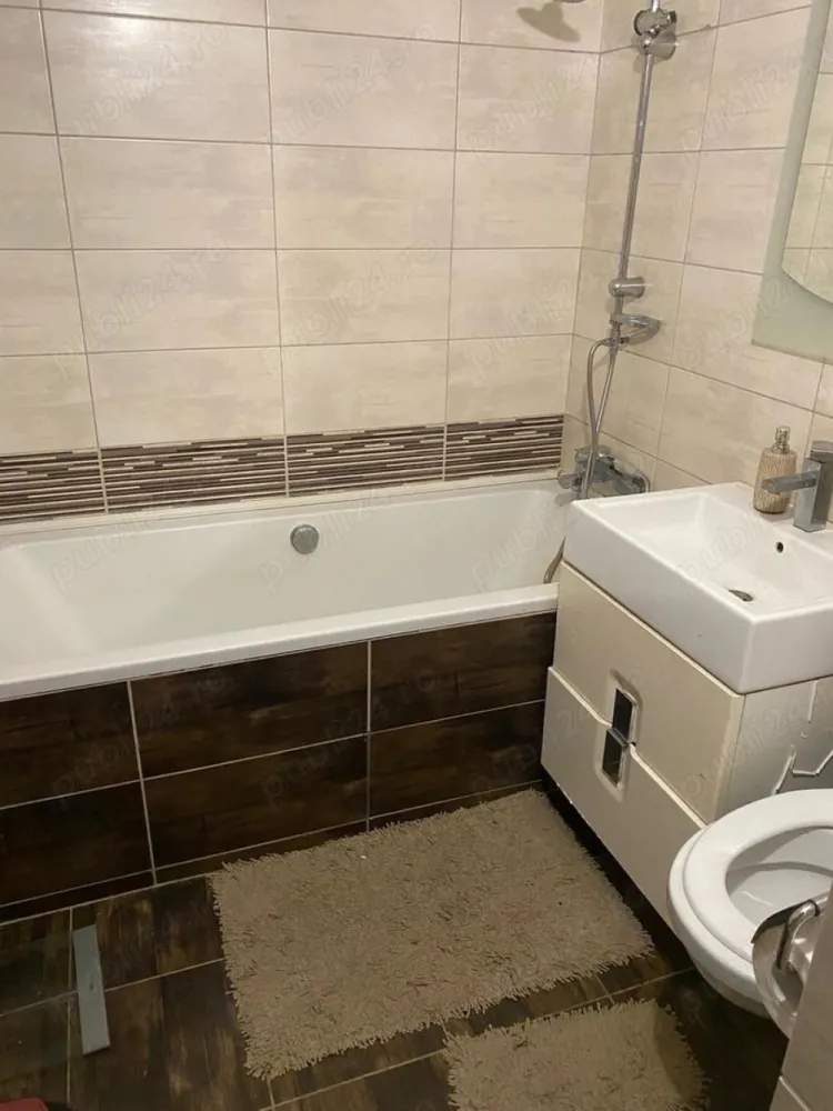 Apartament 3 camere Matei Basarab - Calea Calarasi # stradal # vedere mixta #modern amenajat - Proprietar, ofer spre vanzare un apartament cu 3 camere construit in anul 1994 imobilul este decomandat cu suprafata totala utila de 78 mp, acesta fiind situat pe Str. Matei Basarab, stradal, cu vedere mixta, in apropierea statiei de metrou Piata Muncii, la etajul 7 8. imobilul are bucatarie deschisa, living, doua dormitoare, doua bai si o loggie. Termopane noi. Zona linistita cu acces rapid catre mijloacele de transport in comun, statia de metrou Piata Muncii se afla la 5 min de mers pe jos.