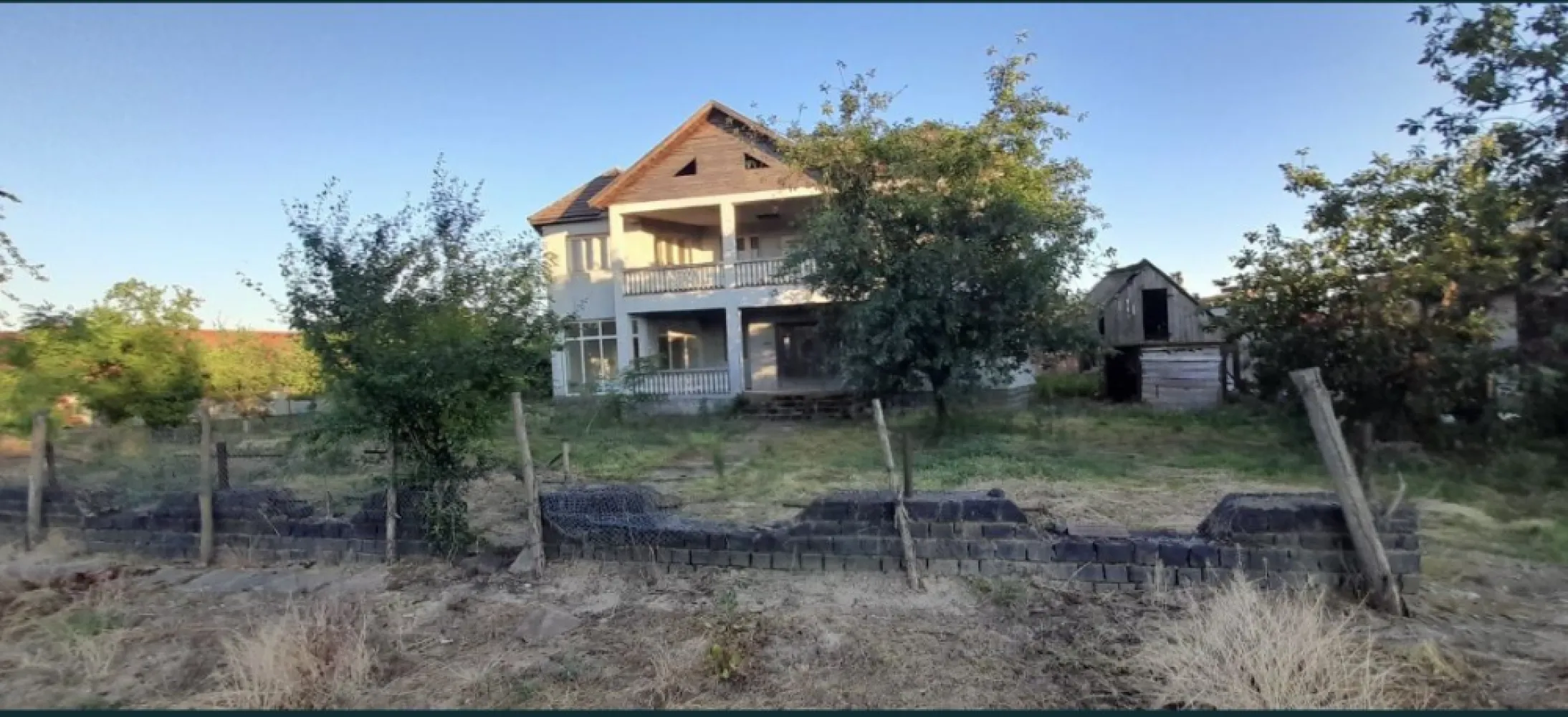 Casa de vanzare