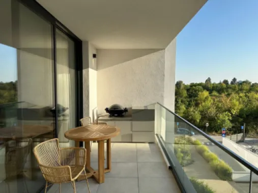 Apartament superb langa padure