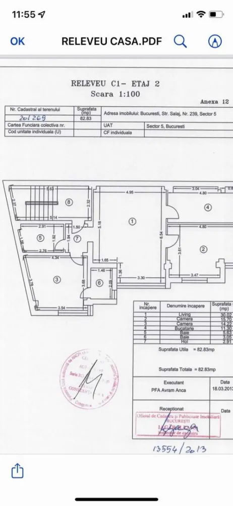 Vand imobil P+2 zona salaj rahova cu doua spatii comerciale - Proprietar ,vand cladire mixta P+2 +terasa circulabila ,an constructie 2008 ,structura stalpi de beton +caramida . La parter sunt doua spatii comerciale cu intrari separate , Etajul 1 este un apartament de 3 camere ,doua bai si bucatarie Etajul 2 este un apartament modificat cu 2 camere 2 bai si o bucatarie marita cu insula Terasa este refacuta si este circulabila ,fiind si un loc de relaxare , Curtea interioara poate gazdui doua auto , Imobilul se afla stradal,langa Lidl Salaj si se preteaza pentru sediu firma +locuinta asa este in acest moment sau sediu de firma cu depozitare . Fiecare nivel are centrala gaz proprie ,restul utilitatilor sunt la comun , La cerere se poate dezmembra cladirea , Find constructie pe grinzi de betun +caramida ,se poat face modificari ,compartimentari fara a afecta structura cladirii, An constructie 2008 ,al doilea proprietar de 10 ani ,avem toata documentatia de executie a cladirii.