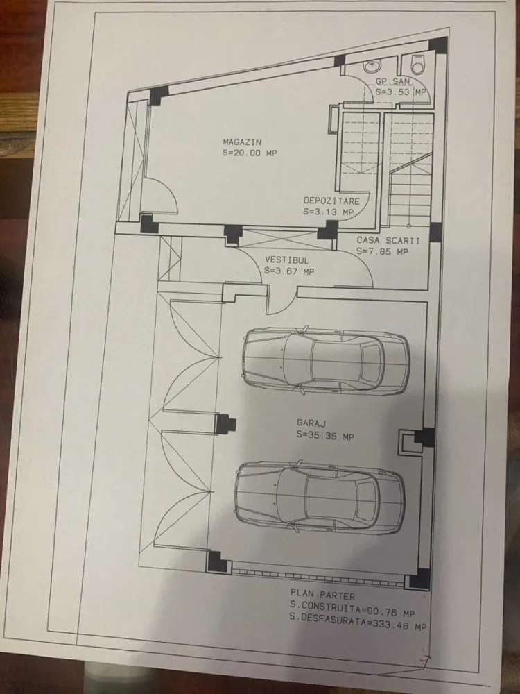 Vand imobil P+2 zona salaj rahova cu doua spatii comerciale
