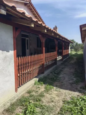 Casa de vanzare in Dorolot