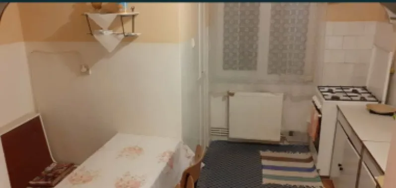 Apartament 3 camere aproape de centru