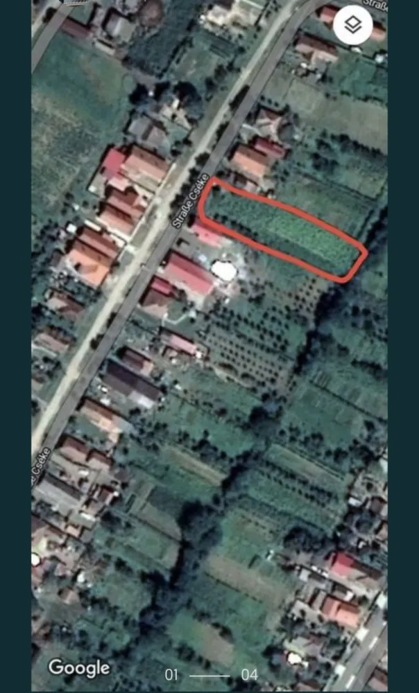 Teren intravilan Oar - Vand teren intravilan in suprafata de 1500 mp., front de 17 m, aproape de dig intr-o zona linistita. Proprietatea dispune de toate utilitatile necesare (apa, canalizare, gaz si curent electric monofazic si trifazic), drum proaspat asfaltat.