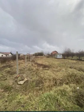 Vand teren 17 arii