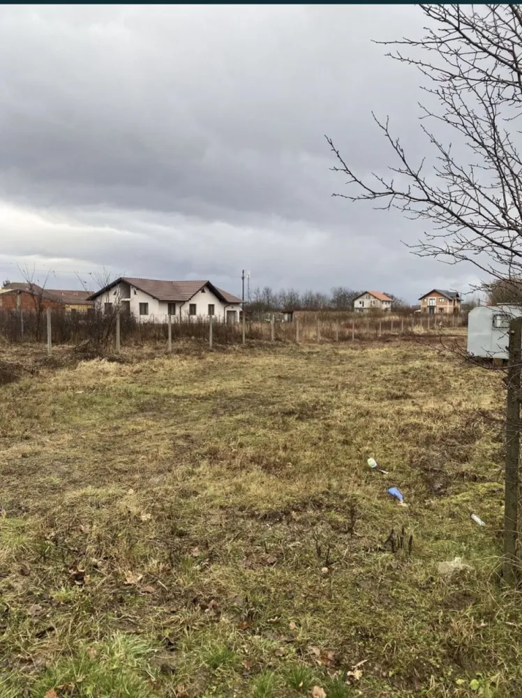 Vand teren 17 arii