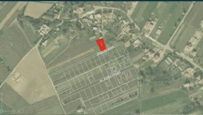 Teren intravilan,676 mp, zona strazii Dara