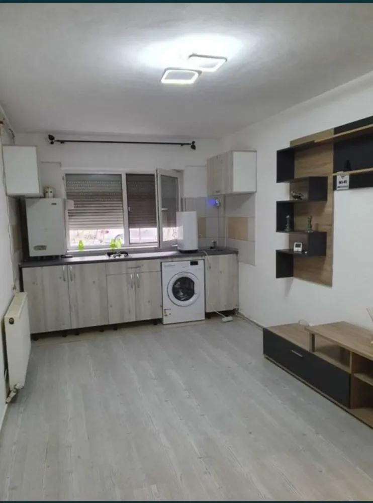 Studio 2 camere decomandate zona Faleza Nord Strada unirii