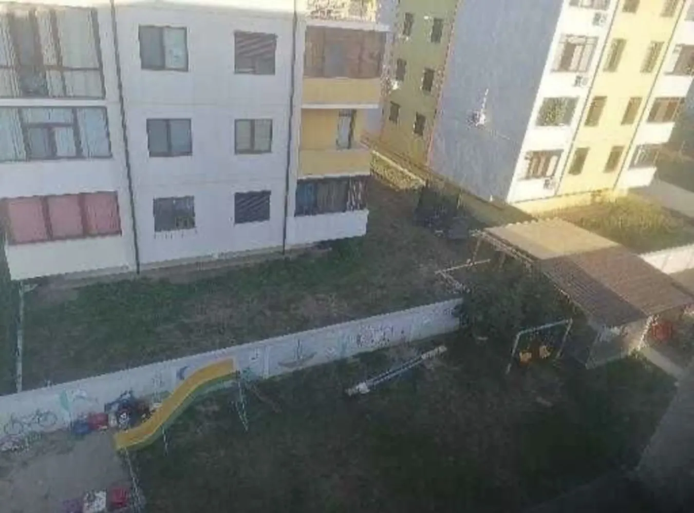 Vand apartament cu 2 camere, zona compozitori