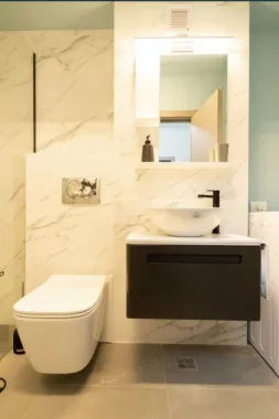 Apartament cu 2 camere de vanzare in Mamaia zona hotel iaki