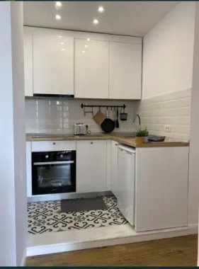 Proprietar vand ap2 camere in centrul Constantei/Parcul Primariei