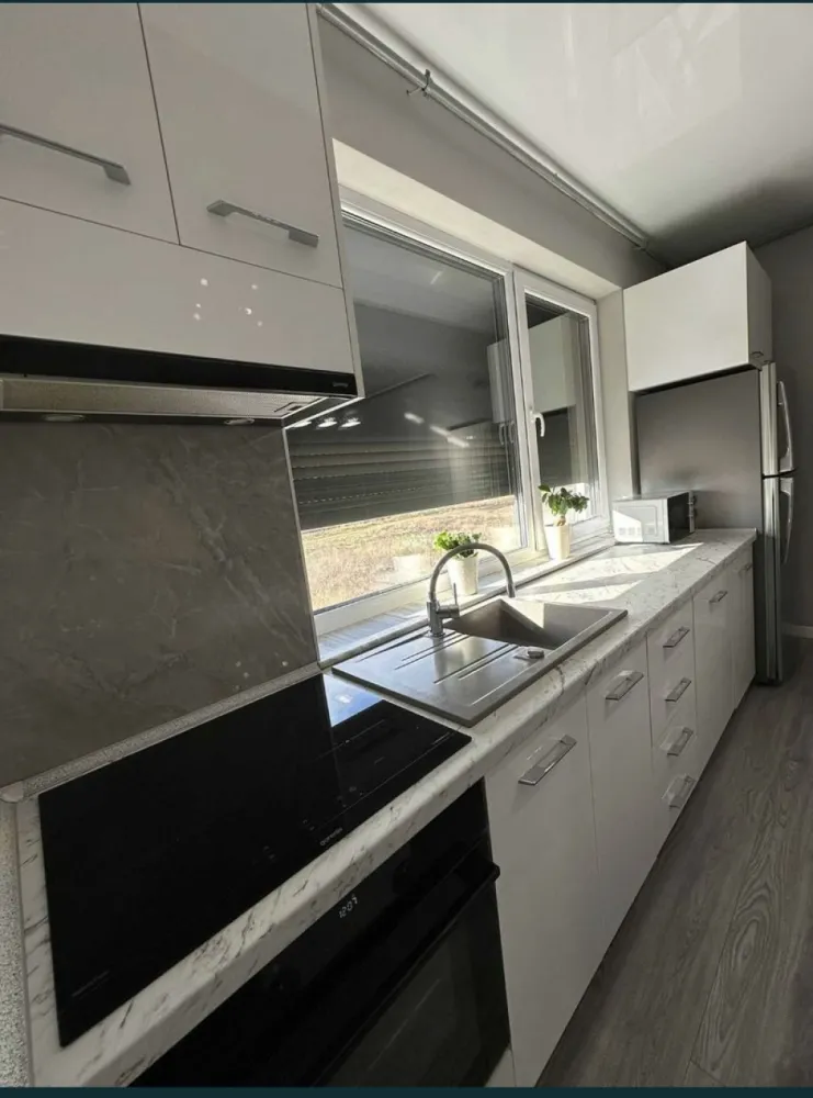 Ap cu 2 camere decomandat de lix