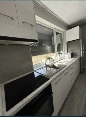 Ap cu 2 camere decomandat de lix