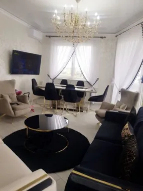 Vand apartament Lux Mamaia Hanul cu Peste