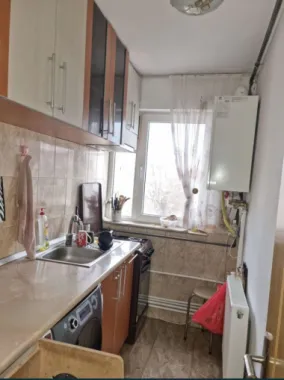 Apartament 3 camere mobilat/utilat