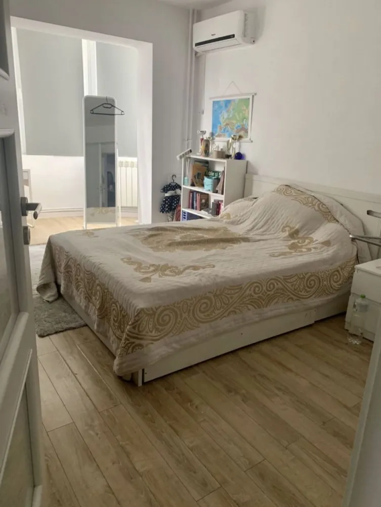 Gara apartament 3 camere