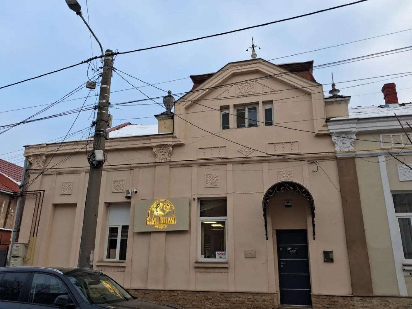 BRASADAS vinde spatiu comercial ULTRACENTRAL 160mp. - Agenția imobiliara BRASADAS vinde SPATIU COMERCIAL în zona ULTRACENTRALA cu suprafata utila de 160mp. Www.brasadas.com.