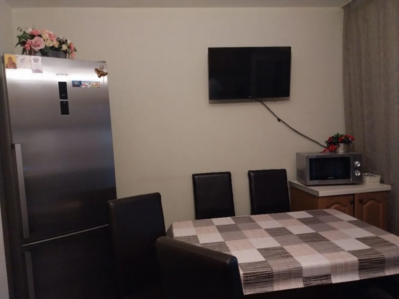 Apartament 3 camere cu garaj autorizat și beci