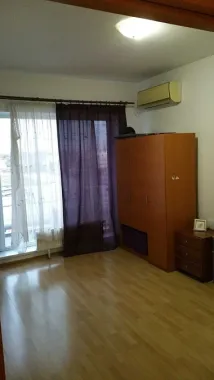 Inchiriez apartament 2 camere Titan - Rasarit de Soare