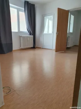 Proprietar ofer spre INCHIRIERE un apartament 2 camere , pe Bulevardul Nicolae Grigorescu.