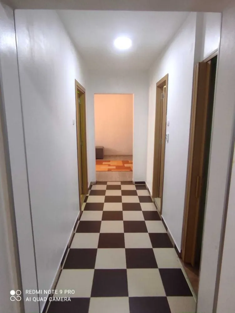 Inchiriez Apartament 2 camere Dristor