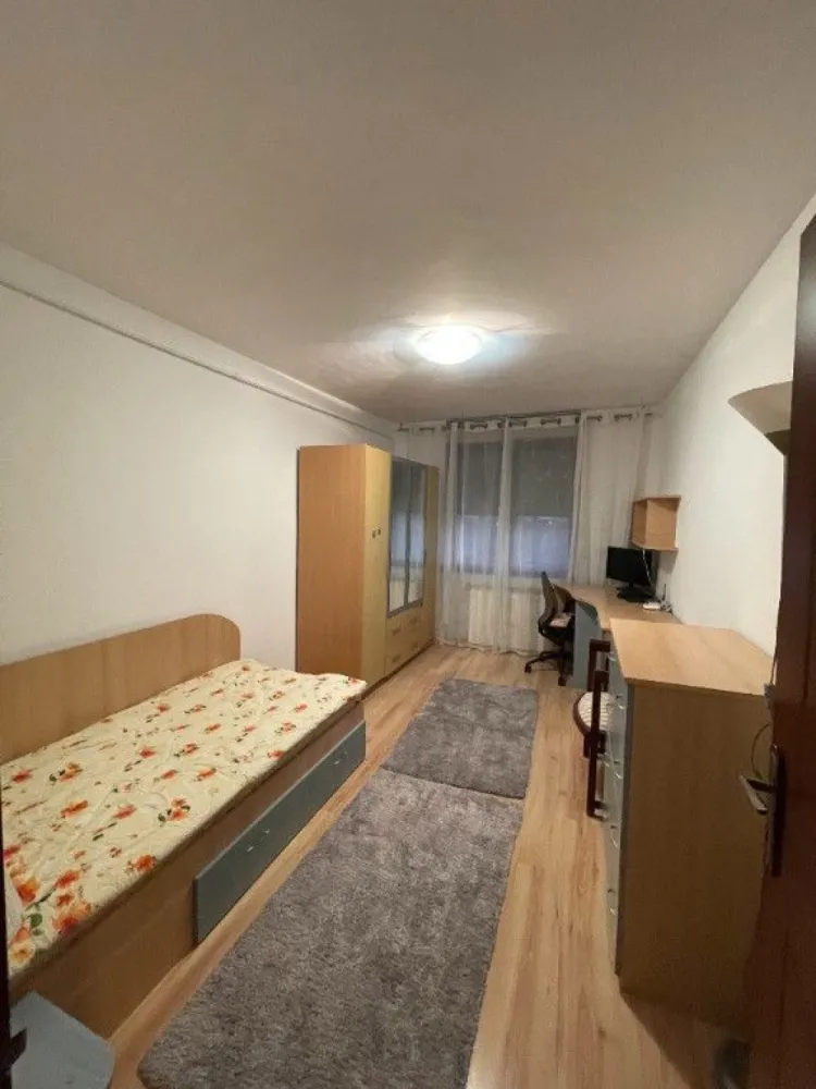 Apartament cu 2 camere de închiriat în zona Titan, Sector 3