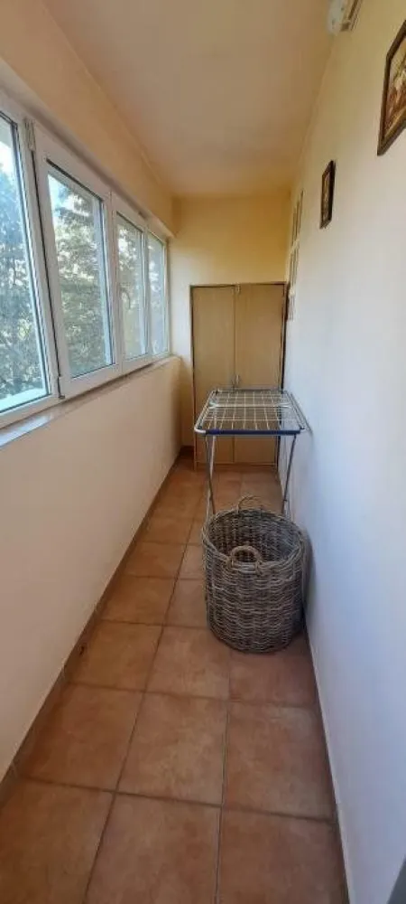 ageuropa.ro închiriaza ap 2 cam Baba Novac etaj