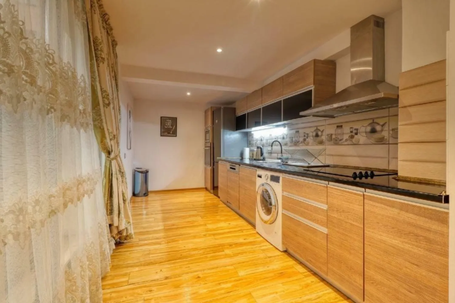 Apartament de lux cu 4 camere , lângă Parcul Herăstrău