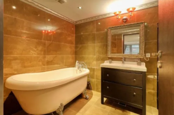 Apartament de lux cu 4 camere , lângă Parcul Herăstrău