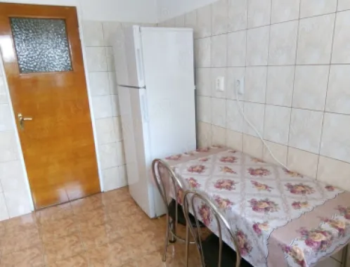Ap. 2 cam. de inchiriat 54 mp Et.2 Ion Mihalache colt cu Turda