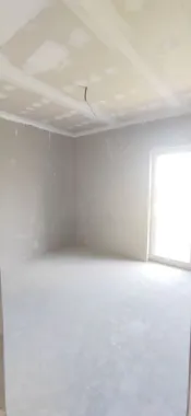 Casă nouă de vânzare